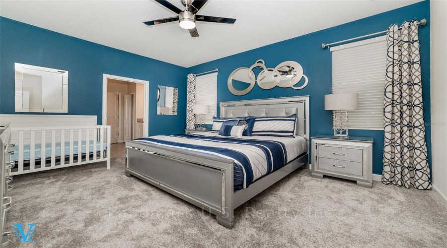 DAVENPORT, Florida 33896, 8 Bedrooms Bedrooms, ,5 BathroomsBathrooms,Residential,For Sale,MAIDSTONE,0,MFRO6330079