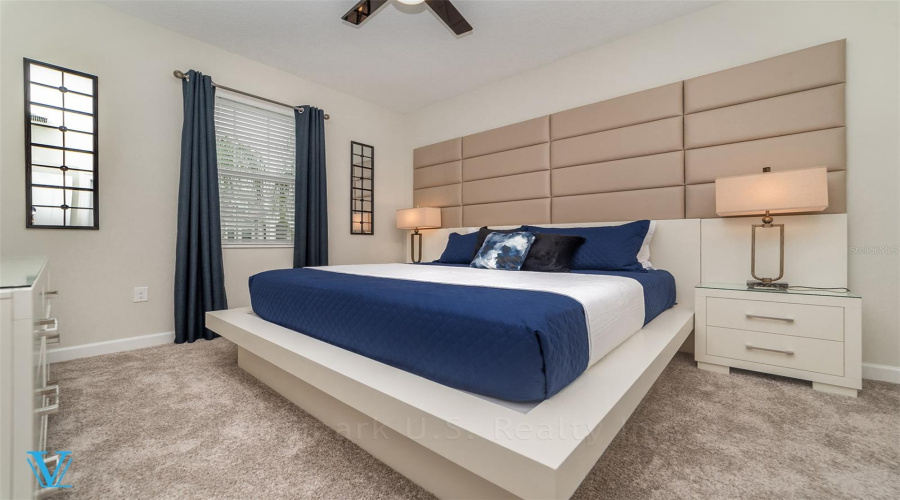 DAVENPORT, Florida 33896, 8 Bedrooms Bedrooms, ,5 BathroomsBathrooms,Residential,For Sale,MAIDSTONE,0,MFRO6330079