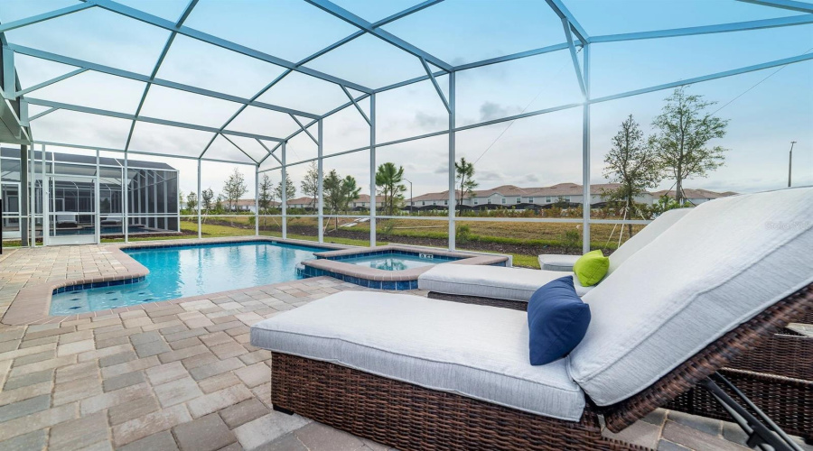 DAVENPORT, Florida 33896, 8 Bedrooms Bedrooms, ,5 BathroomsBathrooms,Residential,For Sale,MAIDSTONE,0,MFRO6330079