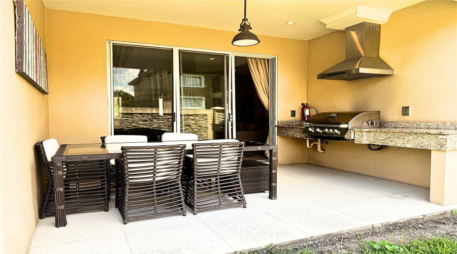 KISSIMMEE, Florida 34747, 4 Bedrooms Bedrooms, ,4 BathroomsBathrooms,Residential,For Sale,RECIFE,0,MFRS5131850