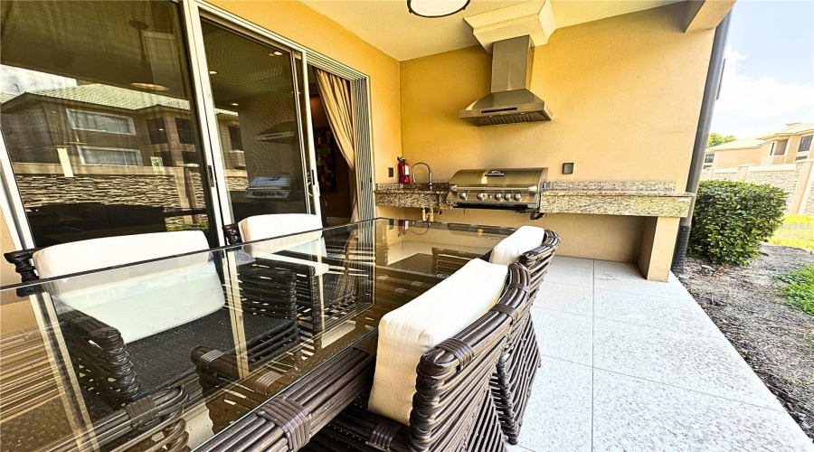 KISSIMMEE, Florida 34747, 4 Bedrooms Bedrooms, ,4 BathroomsBathrooms,Residential,For Sale,RECIFE,0,MFRS5131850