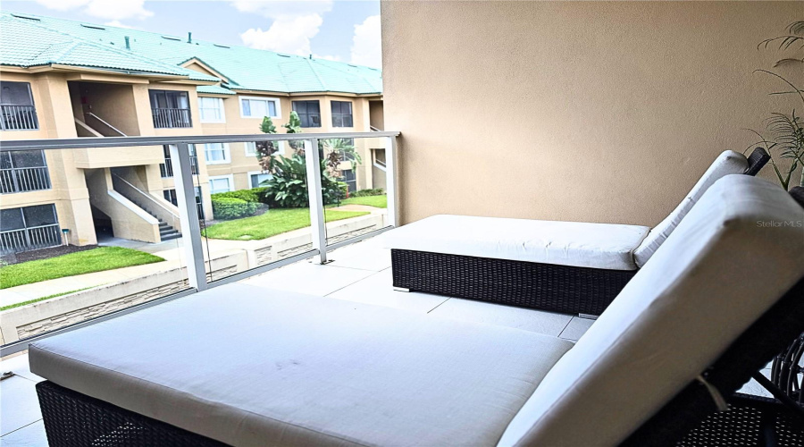 KISSIMMEE, Florida 34747, 4 Bedrooms Bedrooms, ,4 BathroomsBathrooms,Residential,For Sale,RECIFE,0,MFRS5131850