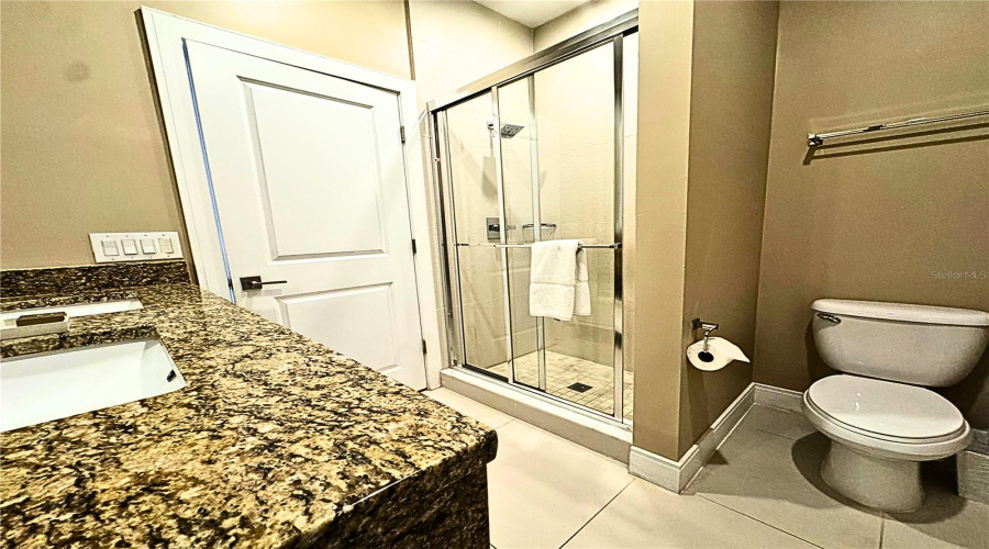 KISSIMMEE, Florida 34747, 4 Bedrooms Bedrooms, ,4 BathroomsBathrooms,Residential,For Sale,RECIFE,0,MFRS5131850