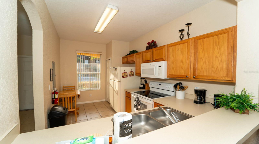 DAVENPORT, Florida 33897, 4 Bedrooms Bedrooms, ,3 BathroomsBathrooms,Residential,For Sale,CALABRIA,0,MFRS5131174