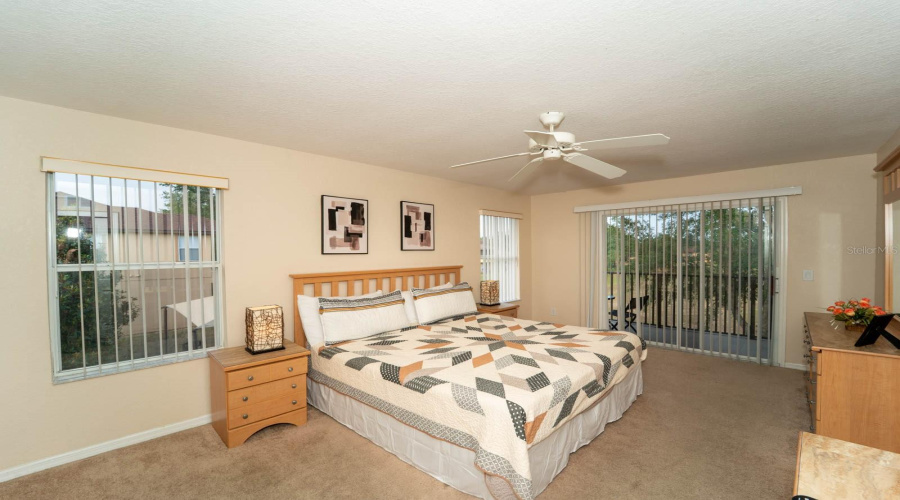 DAVENPORT, Florida 33897, 4 Bedrooms Bedrooms, ,3 BathroomsBathrooms,Residential,For Sale,CALABRIA,0,MFRS5131174