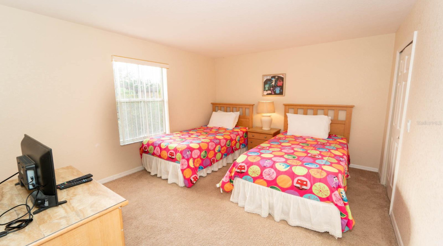 DAVENPORT, Florida 33897, 4 Bedrooms Bedrooms, ,3 BathroomsBathrooms,Residential,For Sale,CALABRIA,0,MFRS5131174