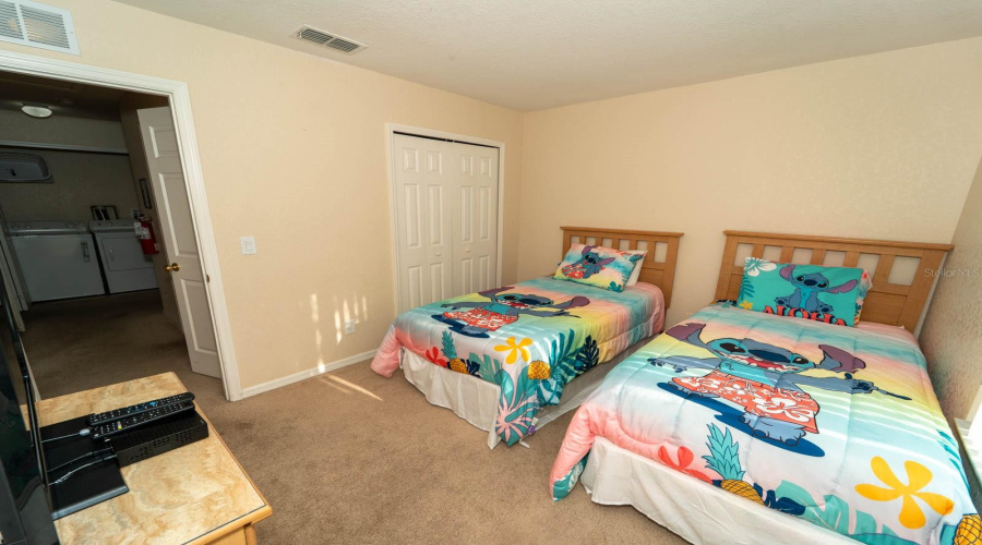 DAVENPORT, Florida 33897, 4 Bedrooms Bedrooms, ,3 BathroomsBathrooms,Residential,For Sale,CALABRIA,0,MFRS5131174