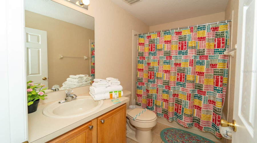 DAVENPORT, Florida 33897, 4 Bedrooms Bedrooms, ,3 BathroomsBathrooms,Residential,For Sale,CALABRIA,0,MFRS5131174