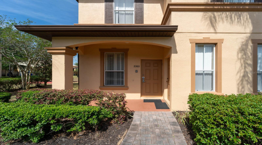 DAVENPORT, Florida 33897, 4 Bedrooms Bedrooms, ,3 BathroomsBathrooms,Residential,For Sale,CALABRIA,0,MFRS5131174