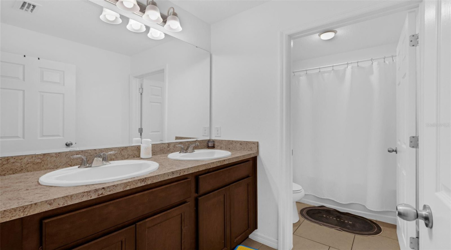 DAVENPORT, Florida 33837, 4 Bedrooms Bedrooms, ,2 BathroomsBathrooms,Residential,For Sale,SCRUB OAK HAMMOCK,0,MFRS5131802