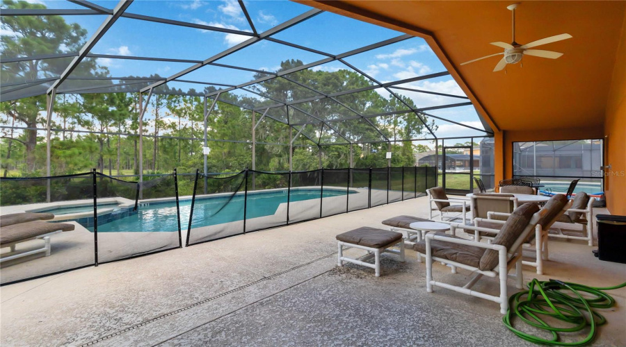 DAVENPORT, Florida 33837, 4 Bedrooms Bedrooms, ,3 BathroomsBathrooms,Residential,For Sale,ORANGE COSMOS,0,MFRO6331003