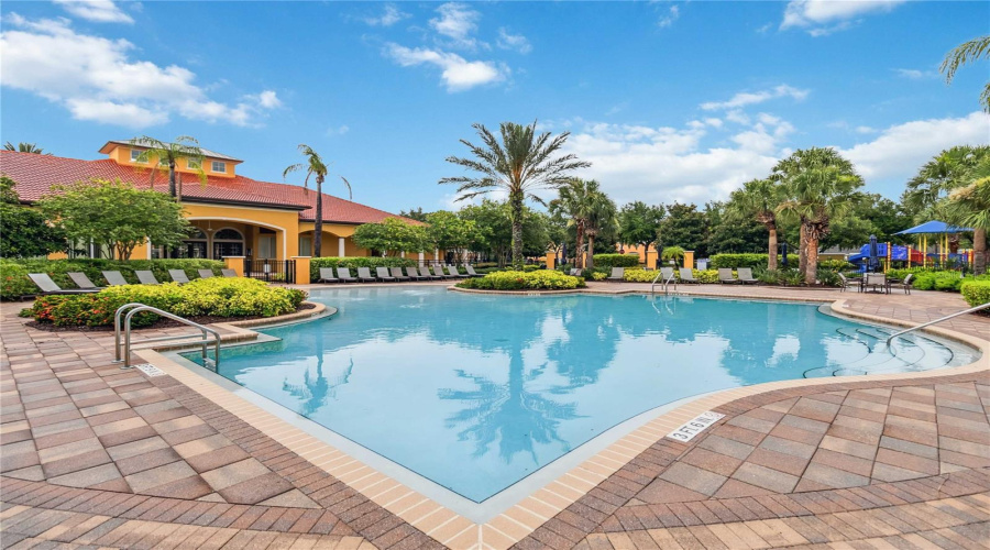DAVENPORT, Florida 33837, 4 Bedrooms Bedrooms, ,3 BathroomsBathrooms,Residential,For Sale,ORANGE COSMOS,0,MFRO6331003