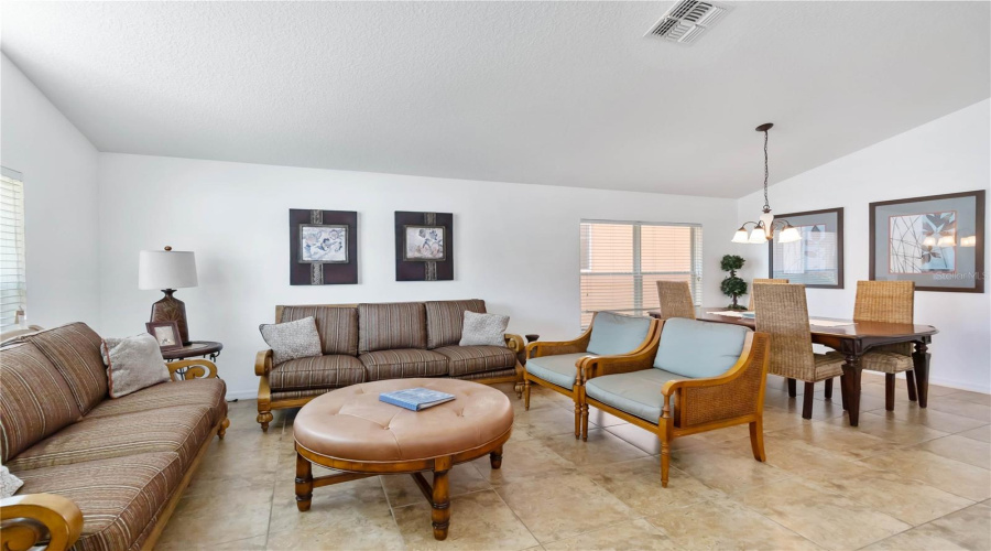 DAVENPORT, Florida 33837, 4 Bedrooms Bedrooms, ,3 BathroomsBathrooms,Residential,For Sale,ORANGE COSMOS,0,MFRO6331003