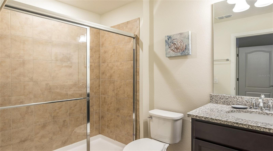 DAVENPORT, Florida 33837, 5 Bedrooms Bedrooms, ,4 BathroomsBathrooms,Residential,For Sale,TERRASONESTA,0,MFRO6331762