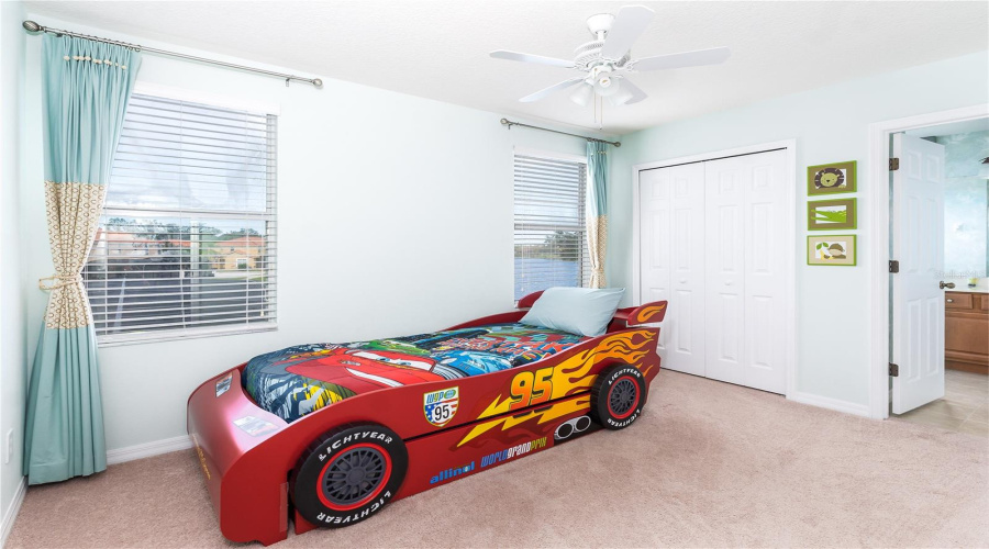 KISSIMMEE, Florida 34746, 6 Bedrooms Bedrooms, ,5 BathroomsBathrooms,Residential,For Sale,STELLA,0,MFRS5119808
