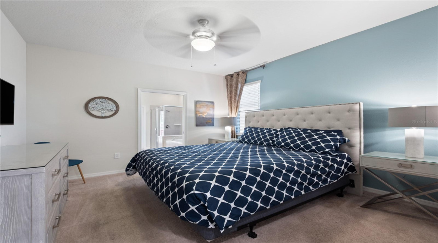 KISSIMMEE, Florida 34747, 6 Bedrooms Bedrooms, ,4 BathroomsBathrooms,Residential,For Sale,NICE,0,MFRS5131756
