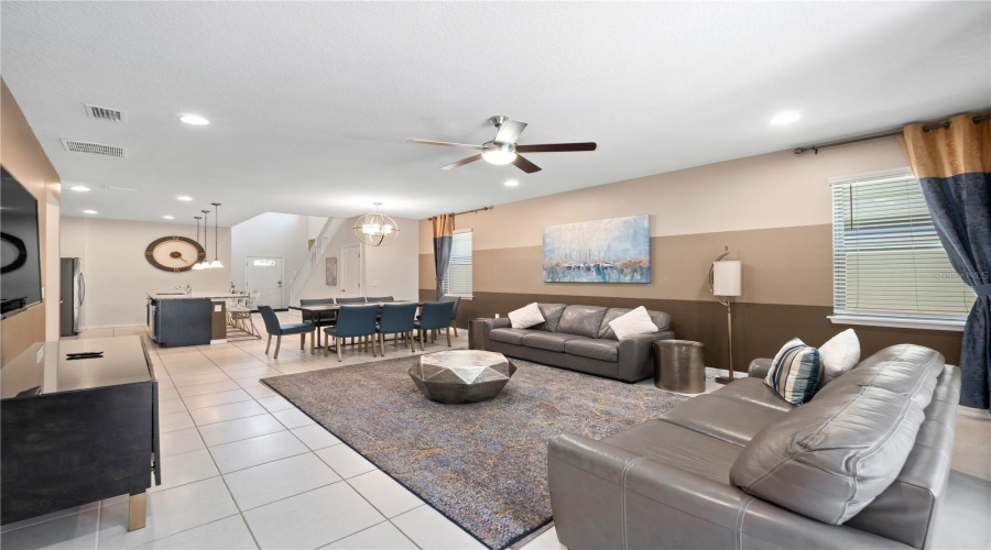 KISSIMMEE, Florida 34747, 6 Bedrooms Bedrooms, ,4 BathroomsBathrooms,Residential,For Sale,NICE,0,MFRS5131756