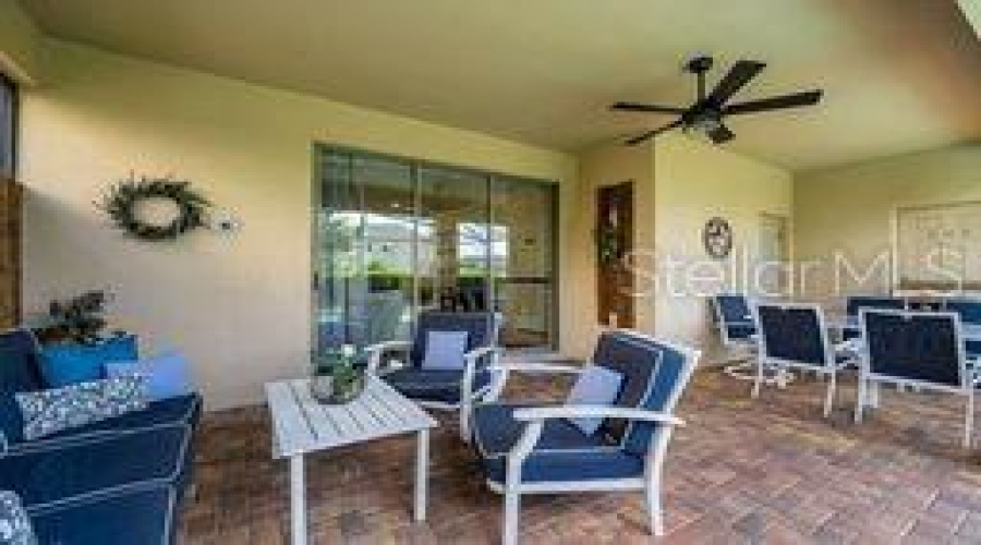 KISSIMMEE, Florida 34747, 6 Bedrooms Bedrooms, ,4 BathroomsBathrooms,Residential,For Sale,LIMA,0,MFRO6331571