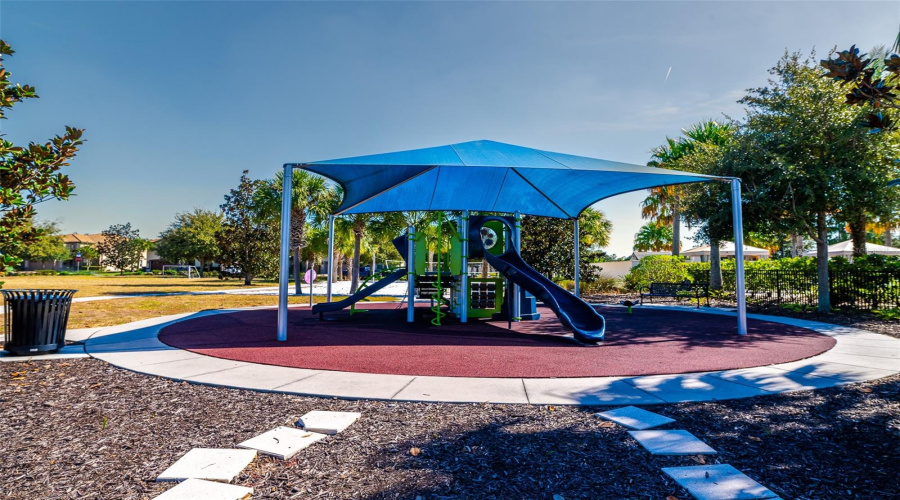KISSIMMEE, Florida 34747, 6 Bedrooms Bedrooms, ,4 BathroomsBathrooms,Residential,For Sale,LIMA,0,MFRO6331571