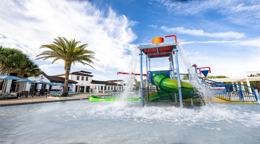 KISSIMMEE, Florida 34747, 6 Bedrooms Bedrooms, ,4 BathroomsBathrooms,Residential,For Sale,LIMA,0,MFRO6331571