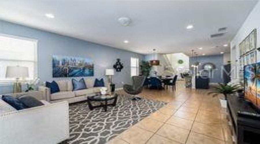 KISSIMMEE, Florida 34747, 6 Bedrooms Bedrooms, ,4 BathroomsBathrooms,Residential,For Sale,LIMA,0,MFRO6331571