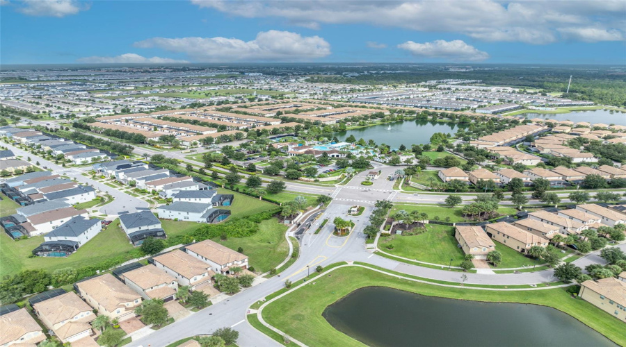 KISSIMMEE, Florida 34747, 6 Bedrooms Bedrooms, ,4 BathroomsBathrooms,Residential,For Sale,LIMA,0,MFRO6331571