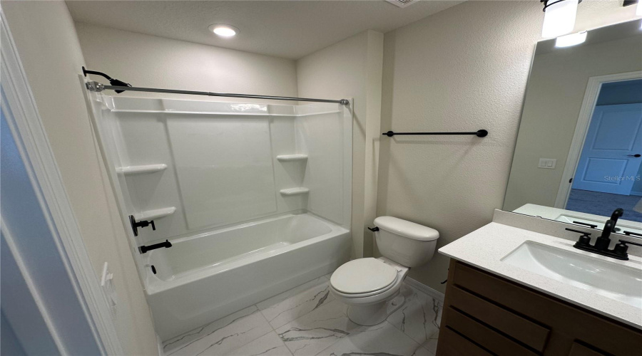 ORLANDO, Florida 32836, 5 Bedrooms Bedrooms, ,4 BathroomsBathrooms,Residential,For Sale,PARKVIEW RESERVE,0,MFRO6331943