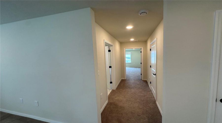 ORLANDO, Florida 32836, 5 Bedrooms Bedrooms, ,4 BathroomsBathrooms,Residential,For Sale,PARKVIEW RESERVE,0,MFRO6331943