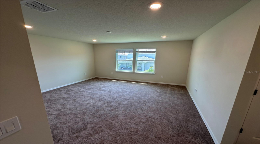 ORLANDO, Florida 32836, 5 Bedrooms Bedrooms, ,4 BathroomsBathrooms,Residential,For Sale,PARKVIEW RESERVE,0,MFRO6331943