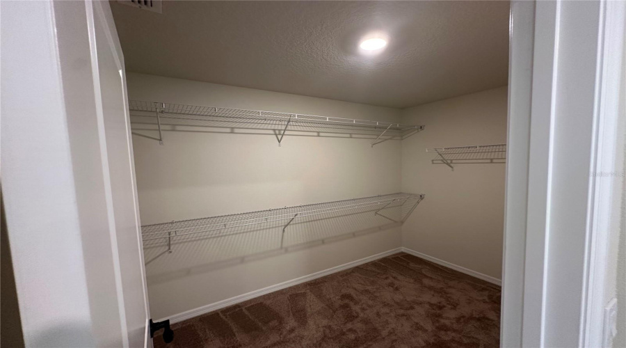 ORLANDO, Florida 32836, 5 Bedrooms Bedrooms, ,4 BathroomsBathrooms,Residential,For Sale,PARKVIEW RESERVE,0,MFRO6331943