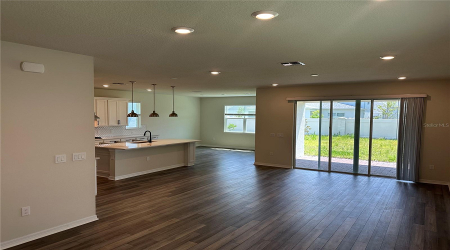 ORLANDO, Florida 32836, 5 Bedrooms Bedrooms, ,4 BathroomsBathrooms,Residential,For Sale,PARKVIEW RESERVE,0,MFRO6331943