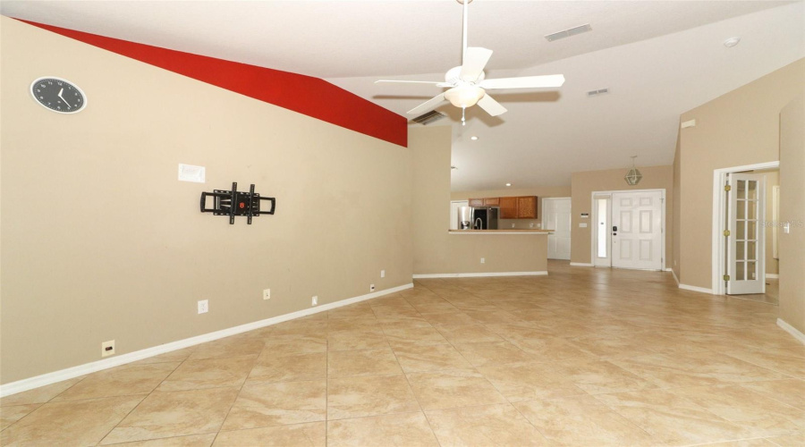 DAVENPORT, Florida 33896, 3 Bedrooms Bedrooms, ,2 BathroomsBathrooms,Residential,For Sale,REGENCY,0,MFRO6303631