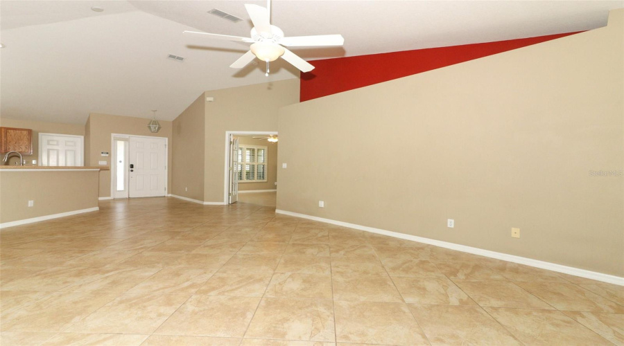 DAVENPORT, Florida 33896, 3 Bedrooms Bedrooms, ,2 BathroomsBathrooms,Residential,For Sale,REGENCY,0,MFRO6303631