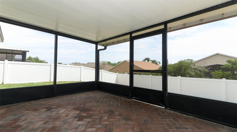 DAVENPORT, Florida 33896, 3 Bedrooms Bedrooms, ,2 BathroomsBathrooms,Residential,For Sale,REGENCY,0,MFRO6303631
