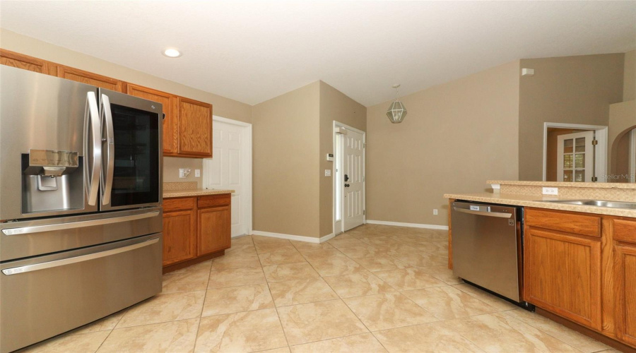 DAVENPORT, Florida 33896, 3 Bedrooms Bedrooms, ,2 BathroomsBathrooms,Residential,For Sale,REGENCY,0,MFRO6303631