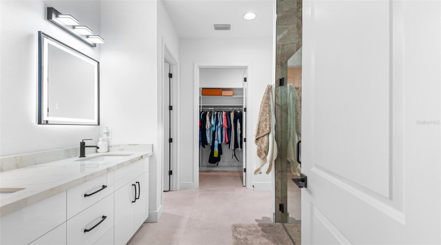 KISSIMMEE, Florida 34747, 3 Bedrooms Bedrooms, ,2 BathroomsBathrooms,Residential,For Sale,STONEY BAY,0,MFRO6331989