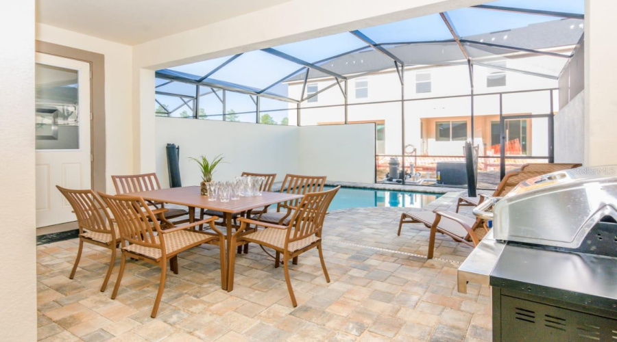 KISSIMMEE, Florida 34747, 4 Bedrooms Bedrooms, ,4 BathroomsBathrooms,Residential,For Sale,CAREY PALM,0,MFRTB8333406