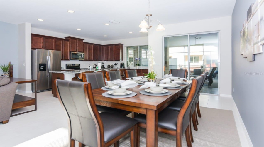 KISSIMMEE, Florida 34747, 4 Bedrooms Bedrooms, ,4 BathroomsBathrooms,Residential,For Sale,CAREY PALM,0,MFRTB8333406