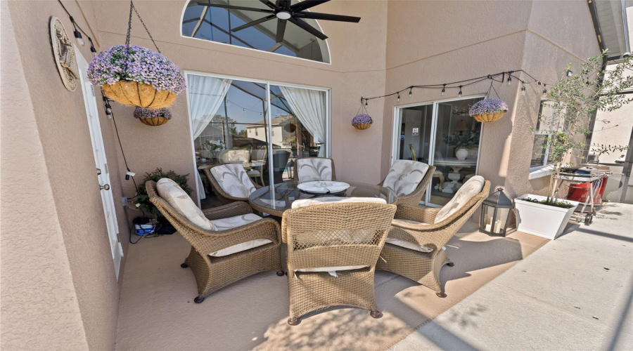 KISSIMMEE, Florida 34747, 6 Bedrooms Bedrooms, ,4 BathroomsBathrooms,Residential,For Sale,YELLOW CRANE,0,MFRO6331796