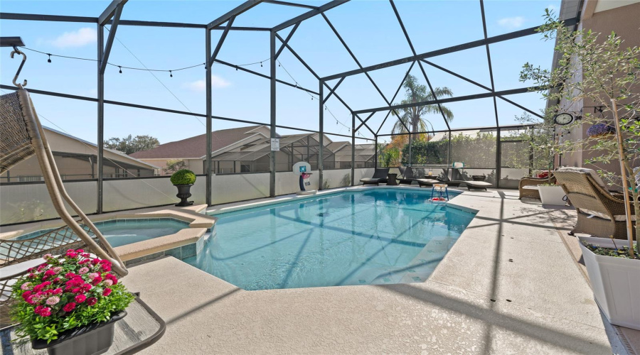 KISSIMMEE, Florida 34747, 6 Bedrooms Bedrooms, ,4 BathroomsBathrooms,Residential,For Sale,YELLOW CRANE,0,MFRO6331796