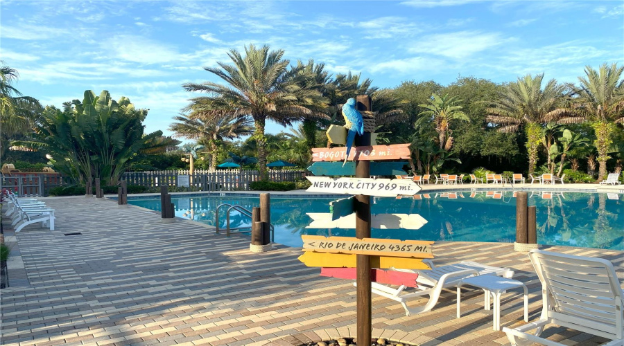 DAVENPORT, Florida 33896, 4 Bedrooms Bedrooms, ,4 BathroomsBathrooms,Residential,For Sale,CAPTIVA,0,MFRS5131683