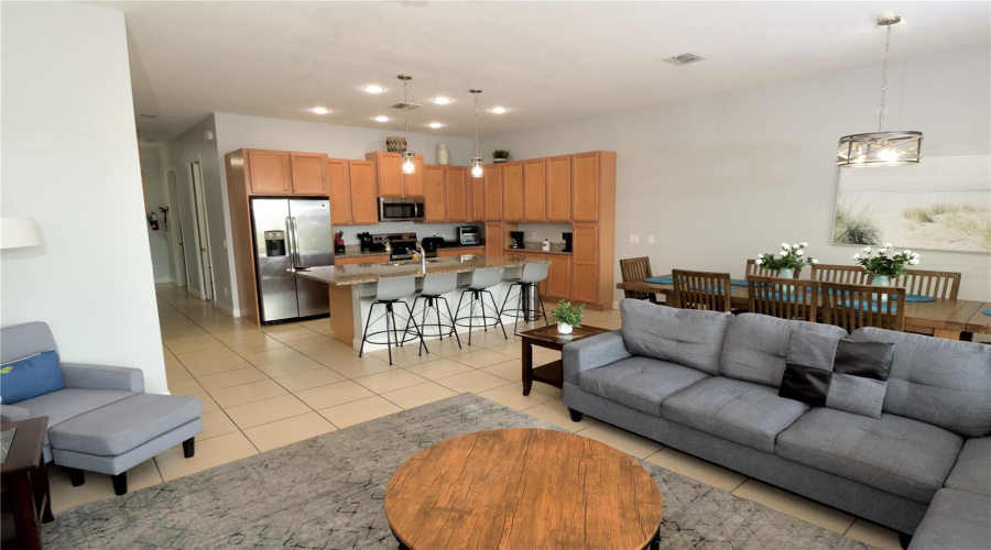 DAVENPORT, Florida 33896, 4 Bedrooms Bedrooms, ,4 BathroomsBathrooms,Residential,For Sale,CAPTIVA,0,MFRS5131683