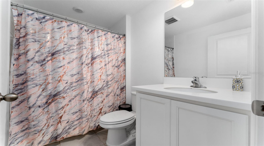 DAVENPORT, Florida 33896, 3 Bedrooms Bedrooms, ,2 BathroomsBathrooms,Residential,For Sale,DISCOVERY,0,MFRS5131900
