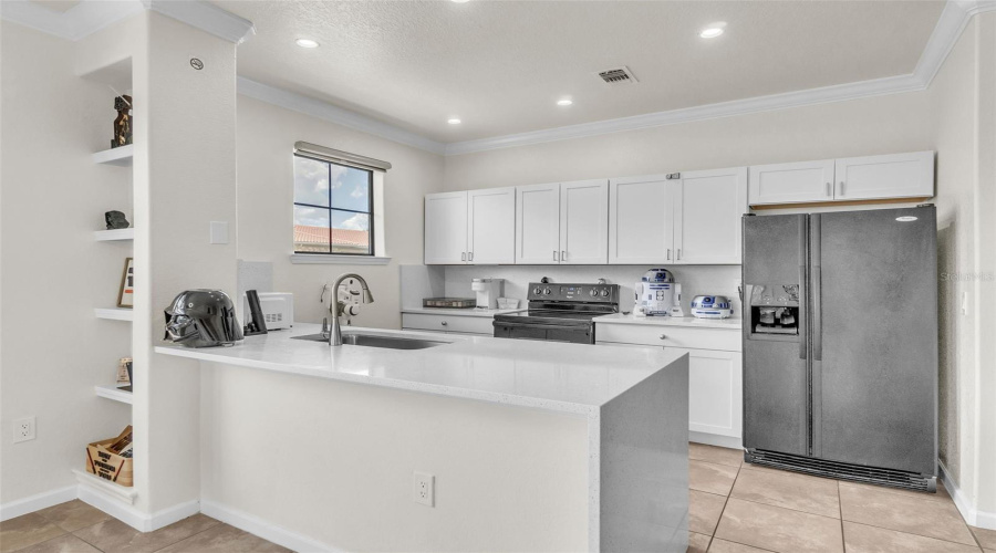 DAVENPORT, Florida 33897, 3 Bedrooms Bedrooms, ,3 BathroomsBathrooms,Residential,For Sale,CHARO,0,MFRO6329929