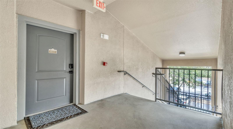 DAVENPORT, Florida 33897, 3 Bedrooms Bedrooms, ,3 BathroomsBathrooms,Residential,For Sale,CHARO,0,MFRO6329929