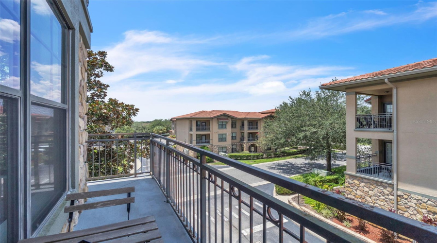 DAVENPORT, Florida 33897, 3 Bedrooms Bedrooms, ,3 BathroomsBathrooms,Residential,For Sale,CHARO,0,MFRO6329929