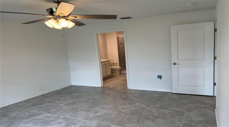KISSIMMEE, Florida 34746, 3 Bedrooms Bedrooms, ,2 BathroomsBathrooms,Residential,For Sale,PEBBLES THROW,0,MFRO6331689