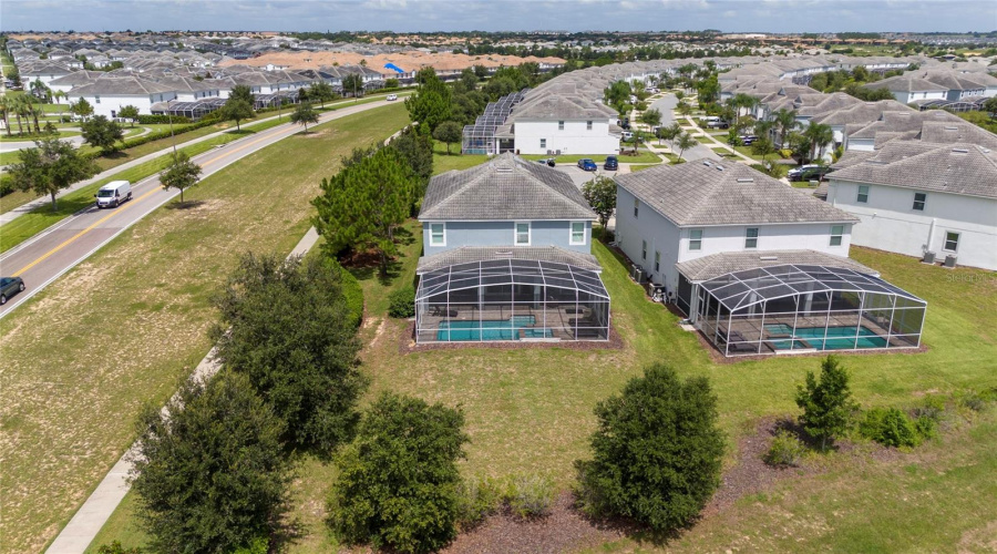 DAVENPORT, Florida 33896, 8 Bedrooms Bedrooms, ,5 BathroomsBathrooms,Residential,For Sale,MAIDSTONE,0,MFRO6325122