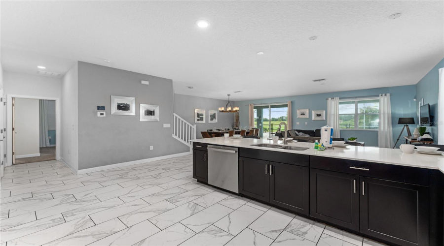 DAVENPORT, Florida 33896, 8 Bedrooms Bedrooms, ,5 BathroomsBathrooms,Residential,For Sale,MAIDSTONE,0,MFRO6325122