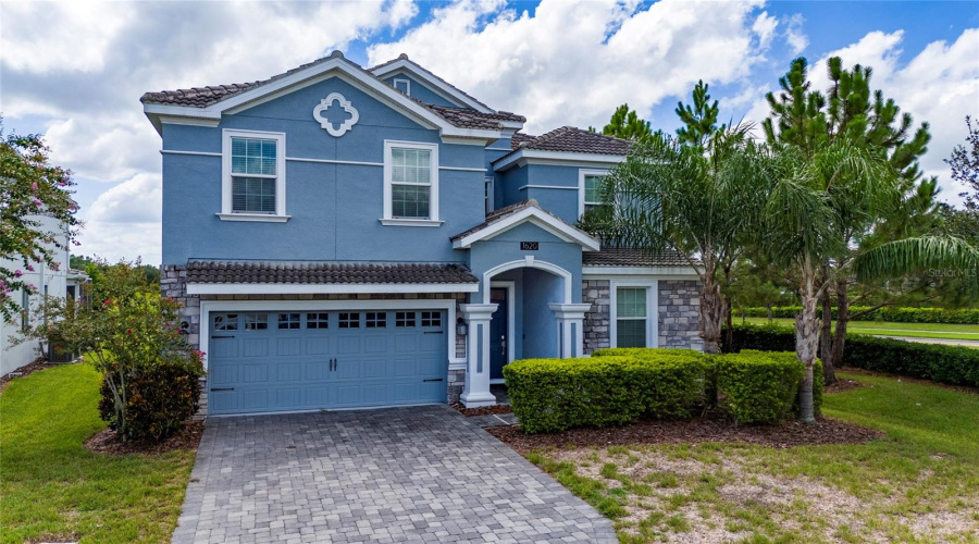 DAVENPORT, Florida 33896, 8 Bedrooms Bedrooms, ,5 BathroomsBathrooms,Residential,For Sale,MAIDSTONE,0,MFRO6325122